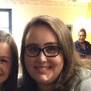 Meet your Posher, Courtney